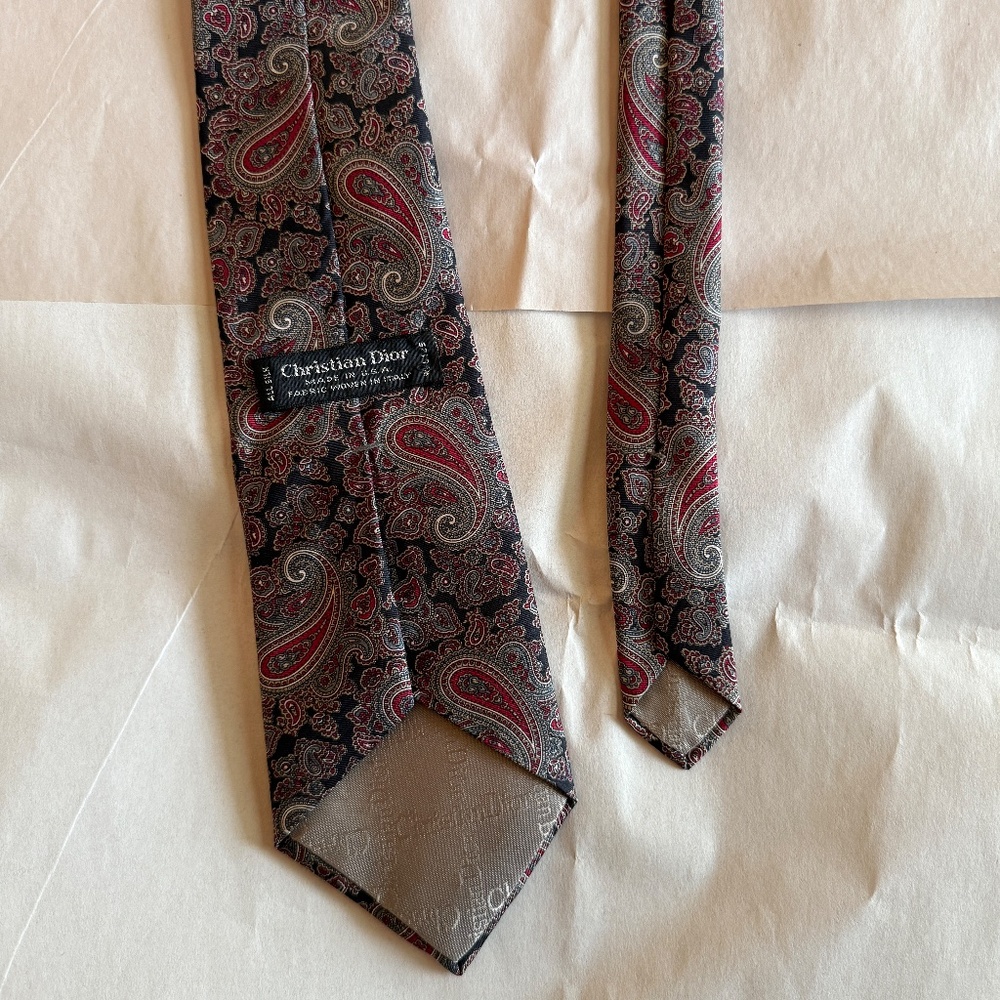 Vintage Christian Dior Men's 100% Silk Necktie